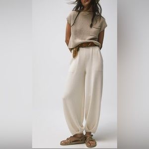 Free People Freya Sweater Set in Oatmeal/ Bone Combo. Size Small